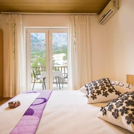 Apartment & Rooms Marigold Baška Voda Екстериор снимка