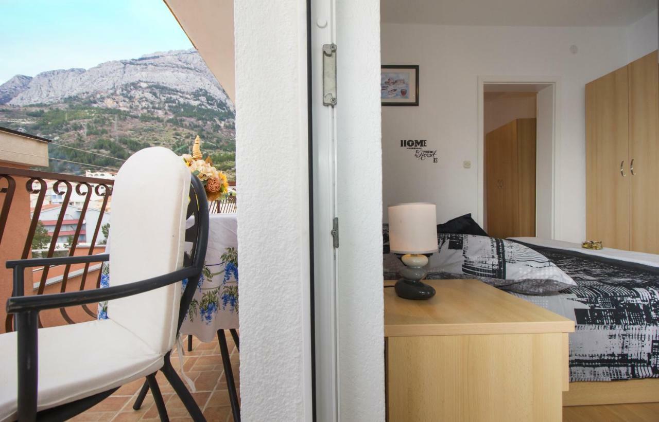 Apartment & Rooms Marigold Baška Voda Екстериор снимка